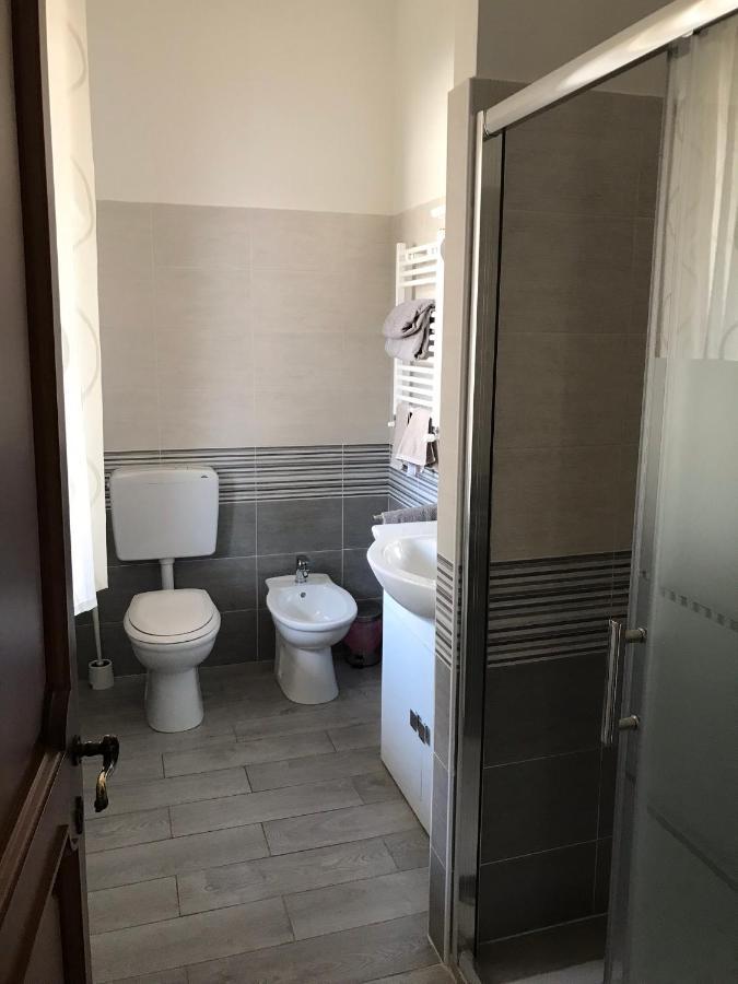 Bella Vita Guesthouse -Parcheggio Privato Interno Arona Εξωτερικό φωτογραφία